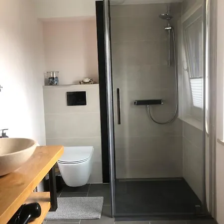 Vogelhaus Daire Rosenthal (Saxony)